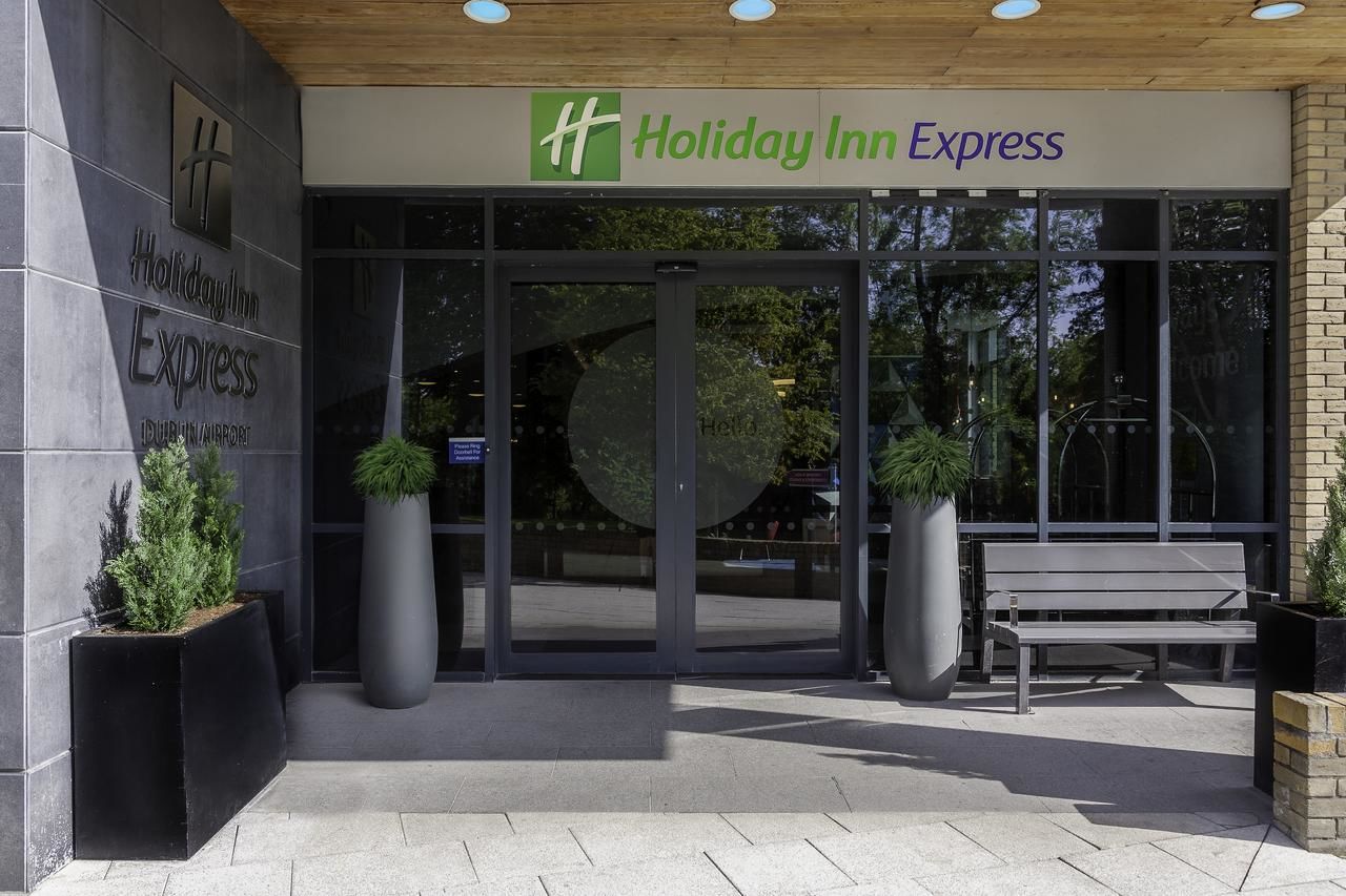 Отель Holiday Inn Express Dublin-Airport Сантри-28
