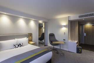 Отель Holiday Inn Express Dublin-Airport Сантри Двухместный номер с 1 кроватью - Подходит для гостей с ограниченными физическими возможностями - Для некурящих-1